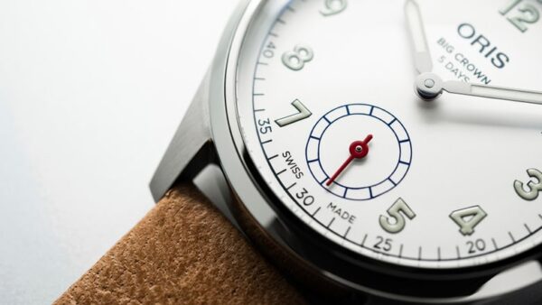 Wings of Hope Limited Edition Dial: silvered, arab num Leather strap brown