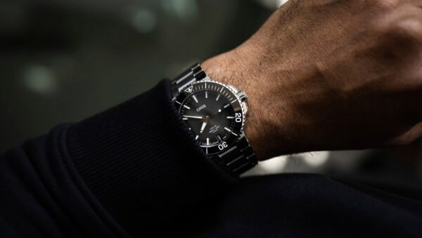 Oris Aquis Date Cal. 400