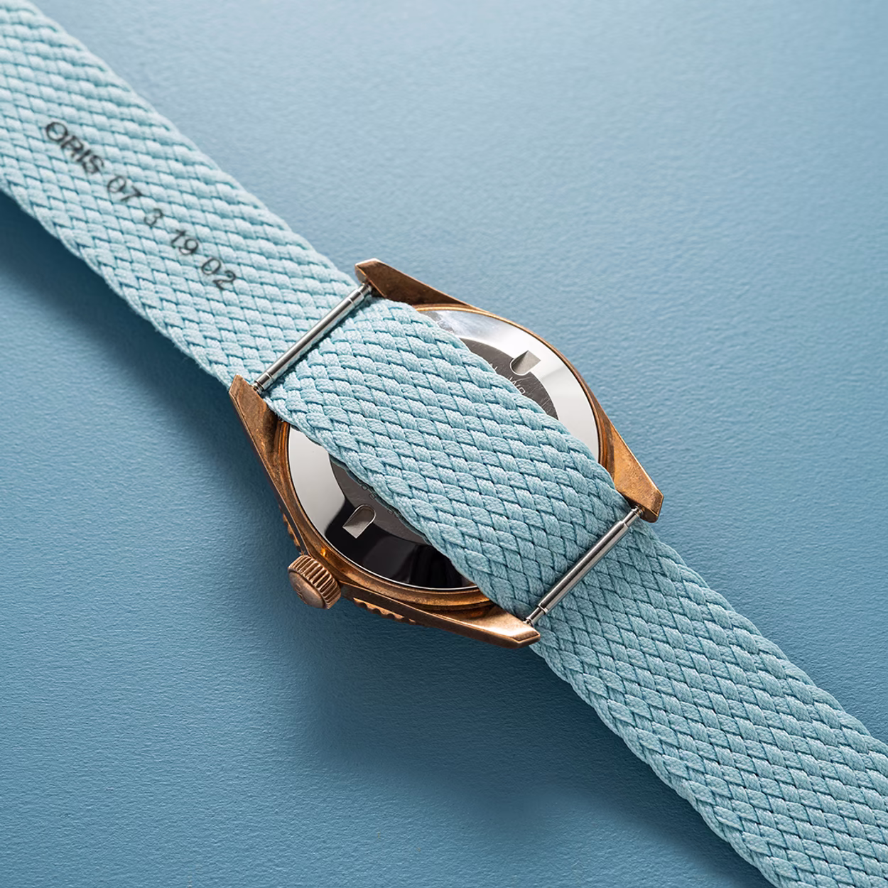 Oris Divers Sixty-Five, Dial:Blue Textile Strap blue